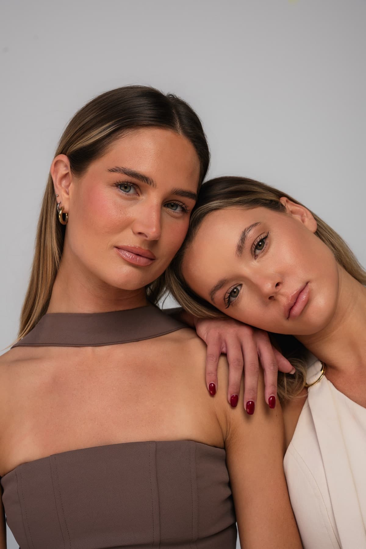 Duo Editorial